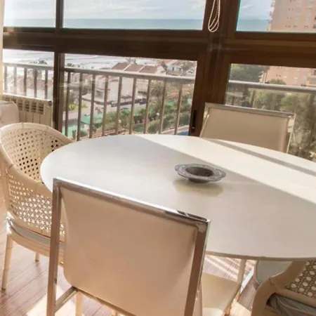 Mediterranean Front Appartement